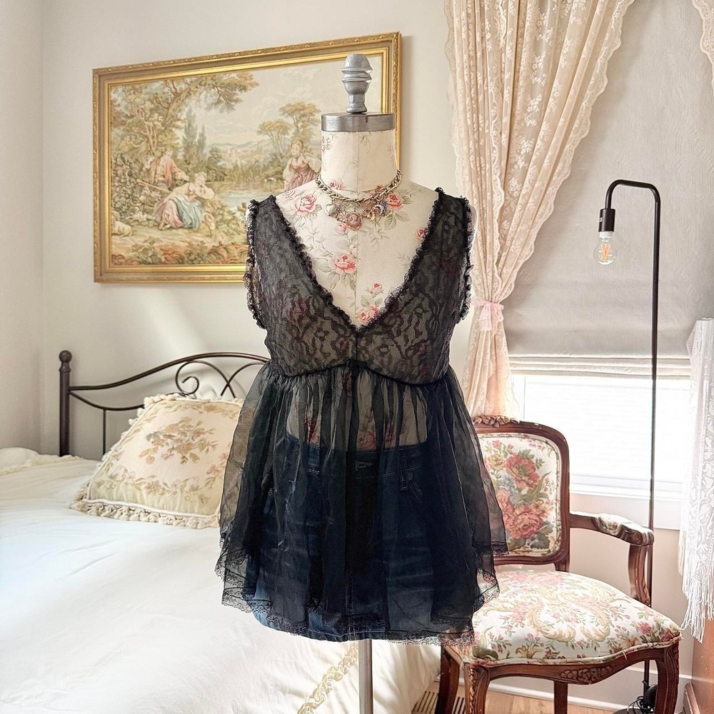 60s Belle Smith size small black lace babydoll top romantic ruffle trim